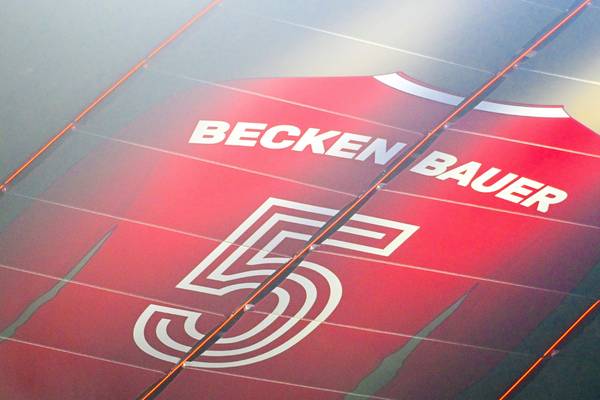 诺伊恩多夫, 夫发表悼念