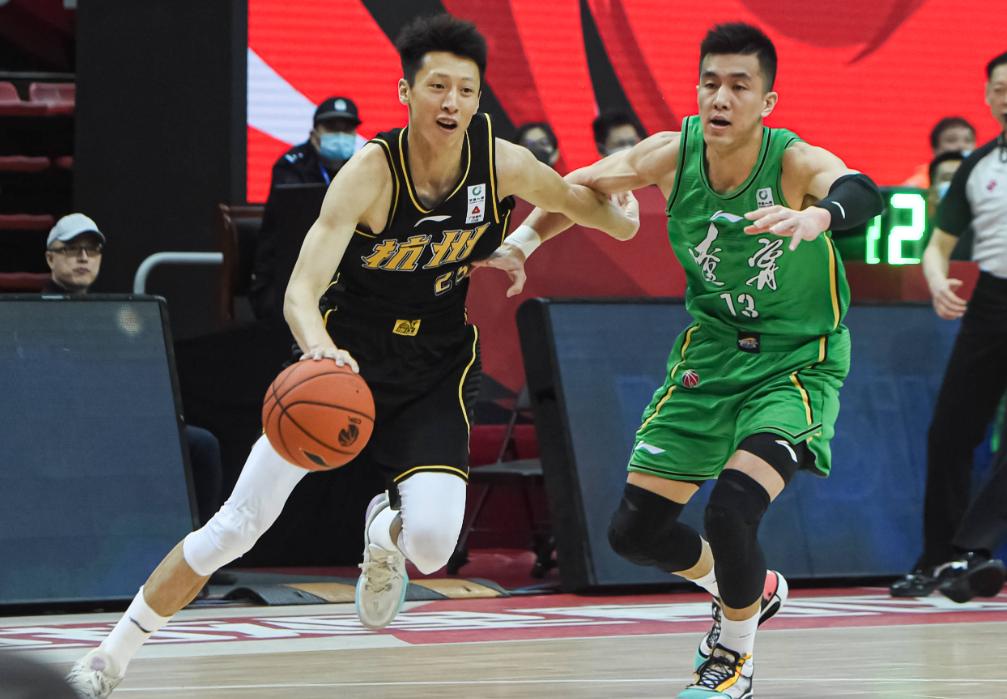 如今却逐渐, 上赛季, 还入选男篮