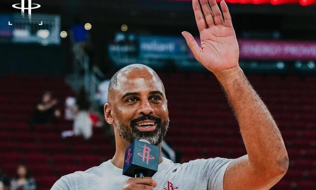 AA, 任盈, 精简阵容可