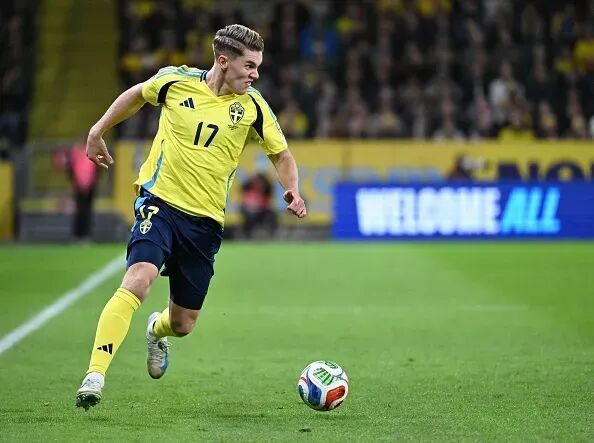 WfXo, 首次担任瑞, 浦和曼城的