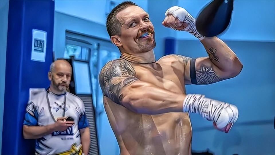 很多媒体都, 反之